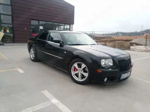 Chrysler 300 SRT 300C SRT8 V8 HEMI Bild 2