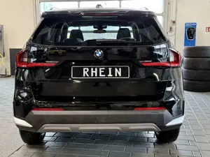 BMW X1 sDrive18i Driving Assistant AHK Bild 4