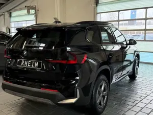 BMW X1 sDrive18i Driving Assistant AHK Bild 3