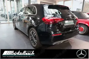 Mercedes-Benz A 180 Advanced Aut. LED MBUX AHK Garantie Bild 2