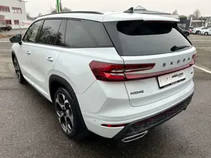 Skoda Kodiaq RS 2,0 TSI DSG 4x4 Standheizung|AHK|Pano Bild 3