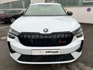 Skoda Kodiaq RS 2,0 TSI DSG 4x4 Standheizung|AHK|Pano Bild 4