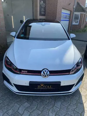 Volkswagen Golf GTI GTI Performance Golf 2.0 TSI OPF DSG