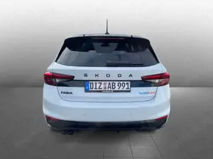 Skoda Fabia 130 1,5 TSI DSG ACC LED NAVI RFK SMARTLINK Bild 3