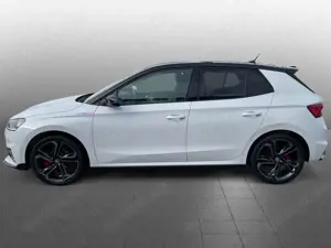 Skoda Fabia 130 1,5 TSI DSG ACC LED NAVI RFK SMARTLINK Bild 2