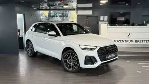 Audi Q5 55 TFSI e Quattro*S line*Matrix*ACC*Kamer*AHK
