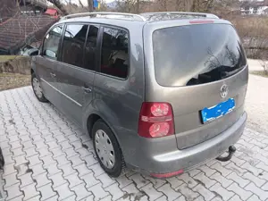 Volkswagen Touran Touran Diesel 2.0 TDI Trendline Bild 4