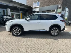 Nissan X-Trail Tekna 163 PS Auto. Schiebedach/Pano/PDC Bild 2