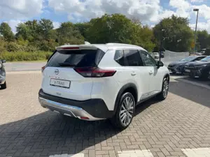 Nissan X-Trail Tekna 163 PS Auto. Schiebedach/Pano/PDC Bild 4