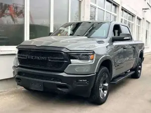 Dodge RAM 1500 Big Horn  BUILT TO SERVE