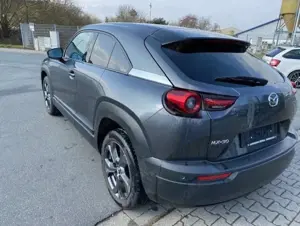 Mazda MX-3 First Edition Bild 4