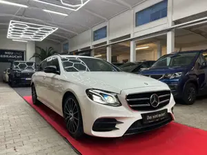 Mercedes-Benz E 200 T *AMG LINE*WIDESCREEN*ACC*HEAD UP*NIGHT* Bild 3