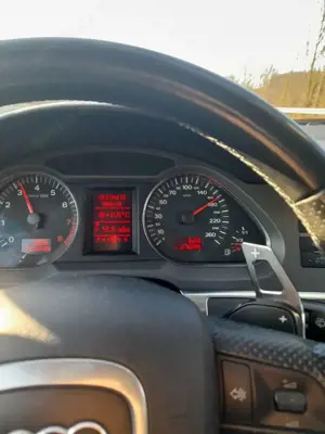 Audi A6 3.2 FSI quattro tiptronic