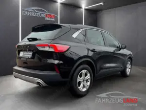 Ford Kuga Cool  Connect Navi Klimaautomatik LM 17'' Sync 3 Bild 3
