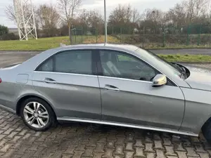 Mercedes-Benz E 250 E-Klasse Diesel CDI DPF BlueEFFICIENCY Automatik A