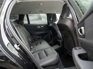 Volvo V60 T6 AWD Plus Dark Bild 4