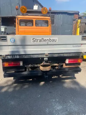 Mercedes-Benz Vario PRDK / 614 D         OM 904 LA Bild 4