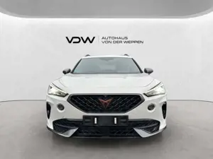 CUPRA Formentor Basis Klima Navi Einparkhilfe Panoramadach Bild 2