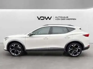 CUPRA Formentor Basis Klima Navi Einparkhilfe Panoramadach Bild 3