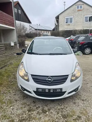 Opel Corsa 1.4 16V Edition