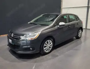 Citroen C4 HDi115 Selection *AHK| Sitzheizung| PDC*