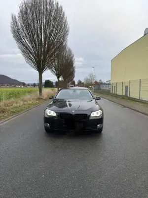 BMW 525 BMW  F10 | 3.0d | APPLE CARPLAY| Top Zustand Tüv b