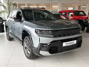 Jeep Compass E-Hybrid 1.2 eDCT 100 kW First Edition