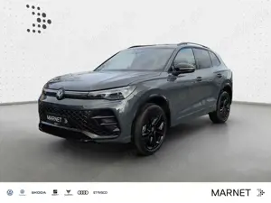 Volkswagen Tiguan 2.0 TDI 4M DSG R-Line AHK*NAV*PANO*HUD