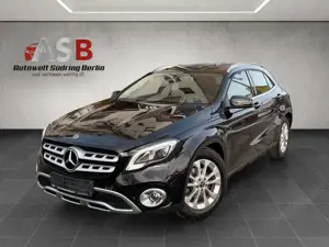 Mercedes-Benz GLA 180 Automatik*ILS LED*Leder*Navi*2.Hand