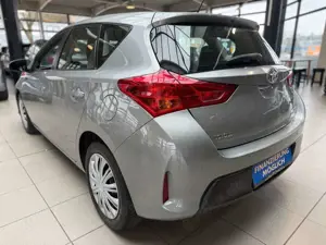 Toyota Auris Bild 4