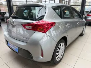 Toyota Auris Bild 5