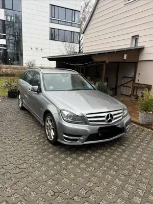Mercedes-Benz C 220 Bild 5