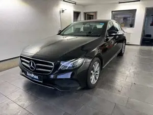 Mercedes-Benz E 220 d Limousine *Avantgarde*Totwinkel*LED*DAB* Bild 3