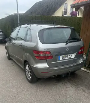 Mercedes-Benz B 200 B 200 Turbo (245.234) Unfallauto