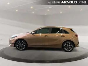 Kia Ceed / cee'd Ceed 1.5 T-GDI Platinum Sitzluft Memory LED Navi Bild 2