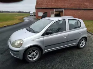 Toyota Yaris 1.0 Sol