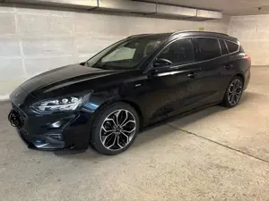 Ford Focus Focus Turnier 1.0 EcoBoost Start-Stopp-SystemST-LINE