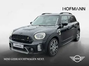 MINI Cooper SE Countryman MINI Yours Trim