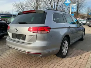 Volkswagen Passat Variant Comfortline 2.0 TDI SHZ NAVI AHK Bild 5