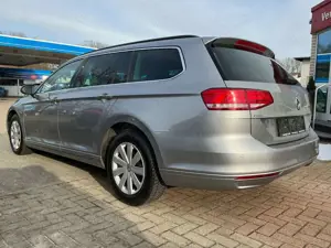 Volkswagen Passat Variant Comfortline 2.0 TDI SHZ NAVI AHK Bild 3