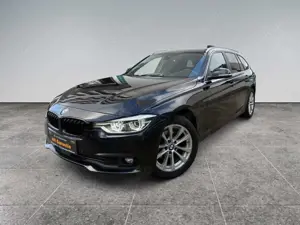 BMW 320 3 Touring 320 d xDrive Advantage