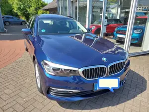 BMW 520 520d T Aut. AHK, Standhzg, Pano-dach