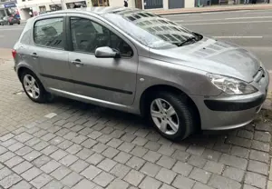 Peugeot 307 SW 110 Bild 4