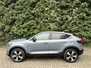 Volvo C40 Core Recharge Pure Electric AHK/PANO/RFK/ Bild 2