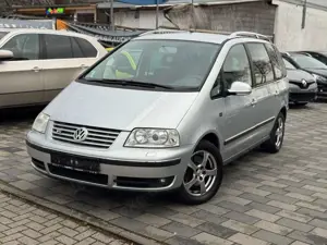 Volkswagen Sharan Sportline V6/Neu-Tüv/Xenon/Navi/*2-Hand*/7Si