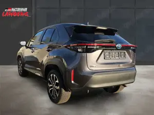 Toyota Yaris Cross Hybrid 1.5 VVT-i Team Deutschland Bild 2