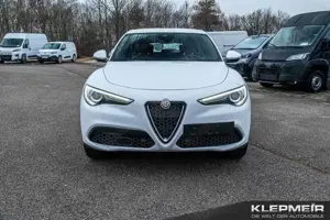 Alfa Romeo Stelvio Ti 2.0 Turbo 16V 206kW (280 PS) AT8 - Bild 2