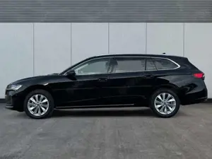 Skoda Superb Combi Selection DSG+NAVI+AHK+EL.HECKKL...