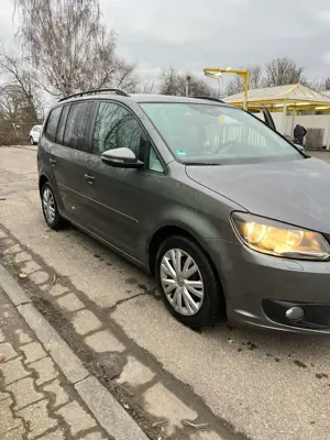 Volkswagen Touran 2.0 TDI DPF BlueMotion Technology Comfortline
