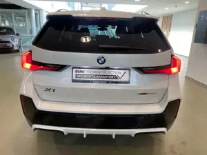 BMW X1 xDrive23d M Sport Pano H/K Travel+Comf. Aktivsitz Bild 4